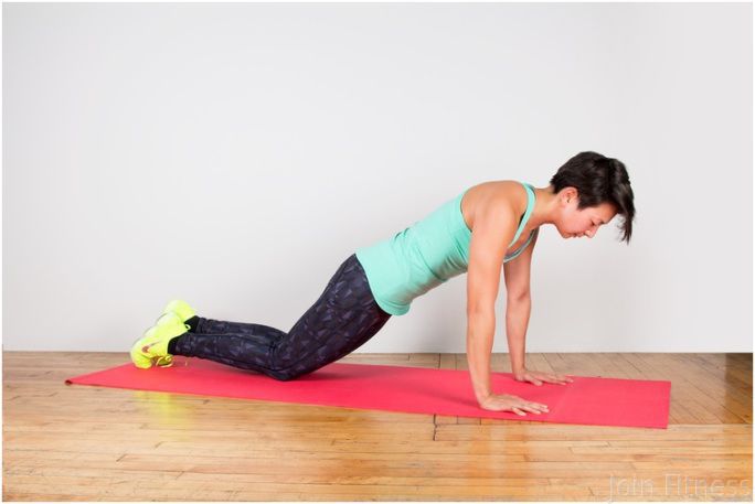 планка на коленях